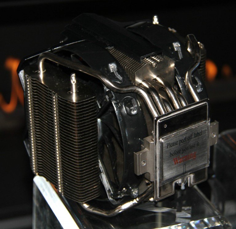 [CES] Nouveau ventirad, le Cooler Master V8 GTS !