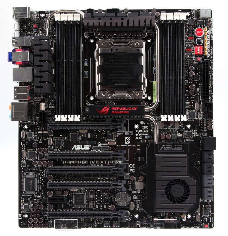 Première image de la Rampage IV Extreme BE