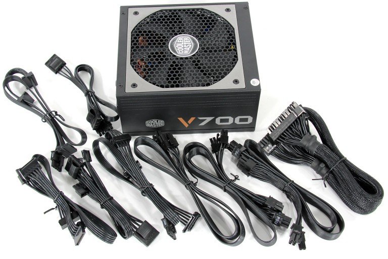 Test de la nouvelle alimentation 700 Watts de chez Cooler Master