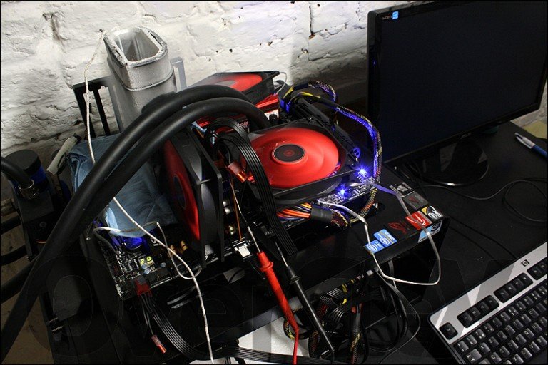 Une HIS R9-290X à -125°C