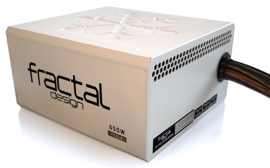 [Bon plan] Fractal Design Tesla R2 650 W à 79,90 €
