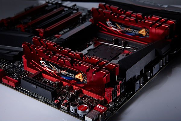 Record à 4004 MHz pour la DDR4 G.Skill
