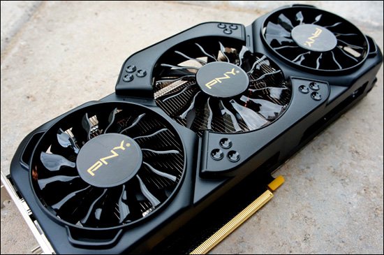 Test de la PNY GTX780 Ti XLR8 OC seul et en SLI chez…
