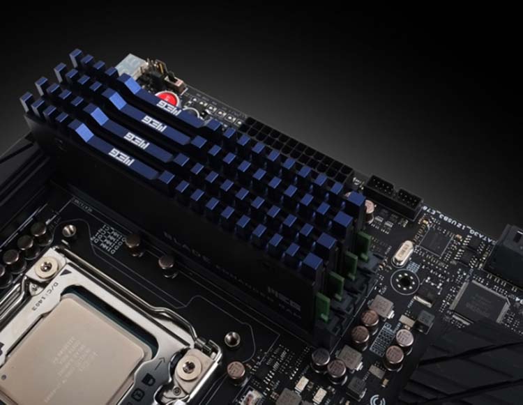 MEG DDR Blade pour customiser vos RAM