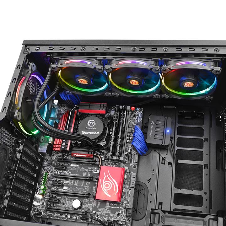 Thermaltake passe ses AiO en mode arc-en-ciel !