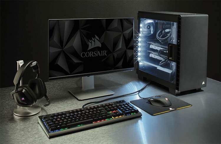 Après le Carbide Spec-Alpha Corsair annonce le Carbide 400Q/C