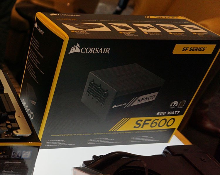 Corsair SF : les pirates se mettent aux alims compactes