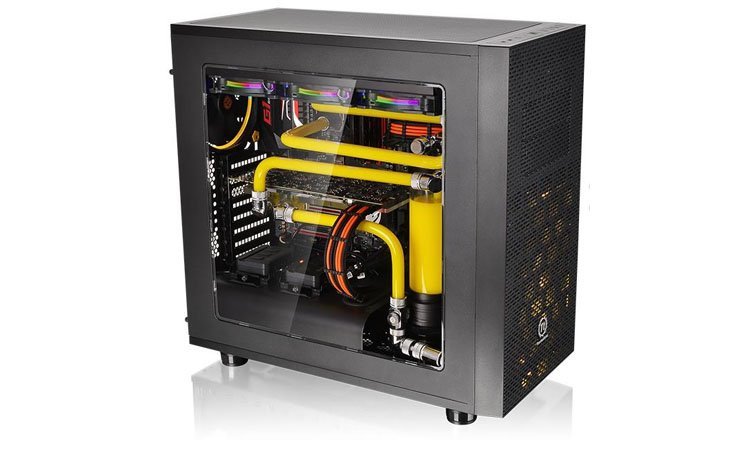 Thermaltake Core X31 et X71 : conçus pour le watercooling