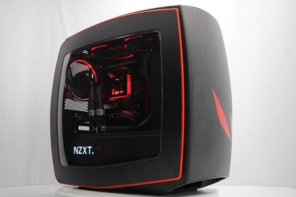 Chris Stolze ROG Manta (1)