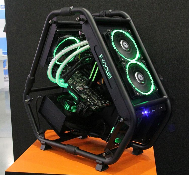 ID-Cooling Stream 2 : un mix entre Alienware et In Win