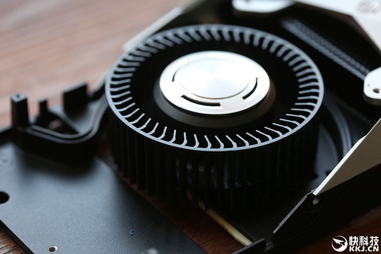 Le GPU de la GTX 1080 Ti est connu
