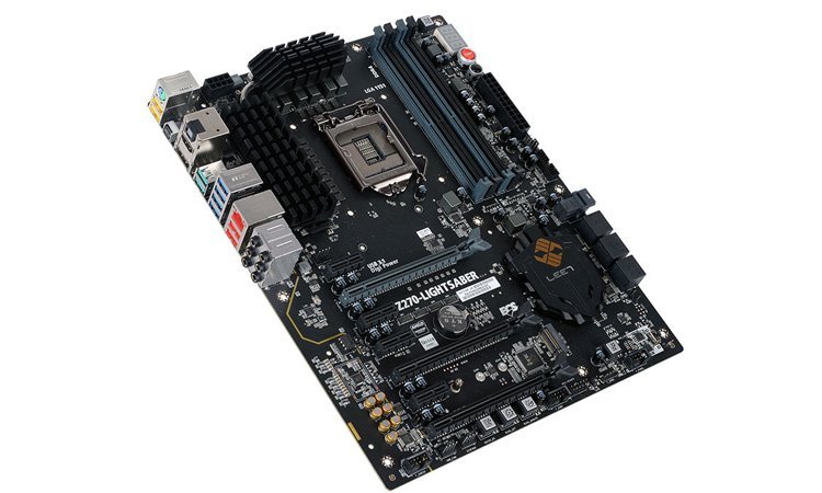 ECS Z270-Lightsaber : la carte mère des Jedi