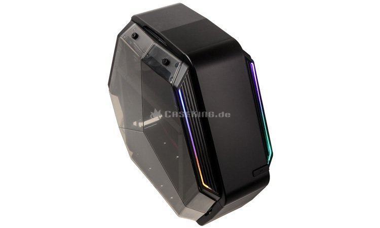 Kolink K6T : un boîtier triangulaire RGB plutôt cool et vraiment abordable !
