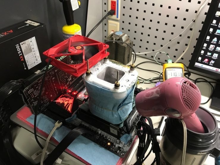 Core i9 7900X : nouveau record du monde sur HWBot à 6.03 GHz !