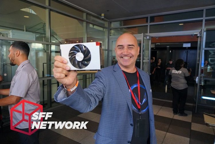 Une RX Vega Nano est au programme ?