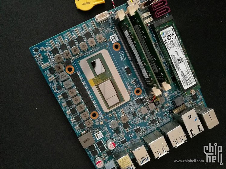 Coffee Lake-H : premières photos de la collaboration Intel/AMD !