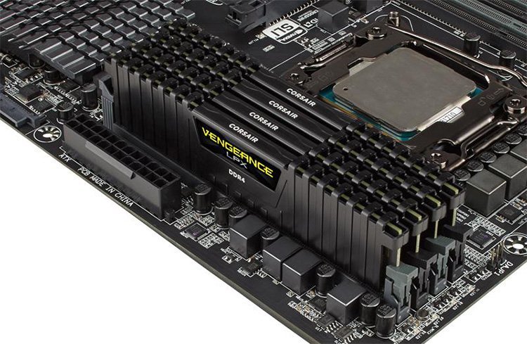 Corsair annonce un kit Vengeance LPX de 32 Go à 4333 MHz !