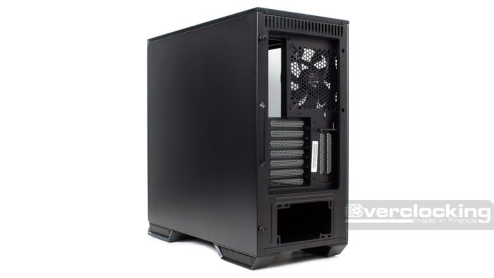 be quiet! Dark Base 700
