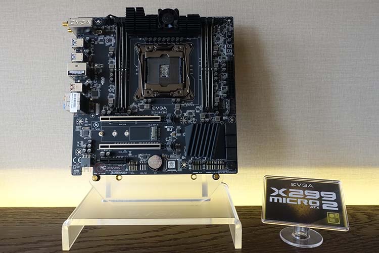 Computex 2018 : de l&rsquo;alim et deux cartes mères chez EVGA !