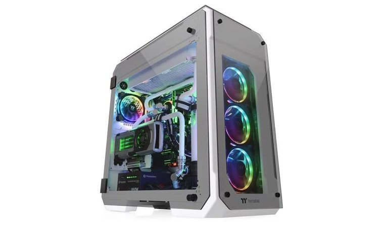 View 71 TG : Le boîtier revient… Mais en Snow Edition (blanche) !