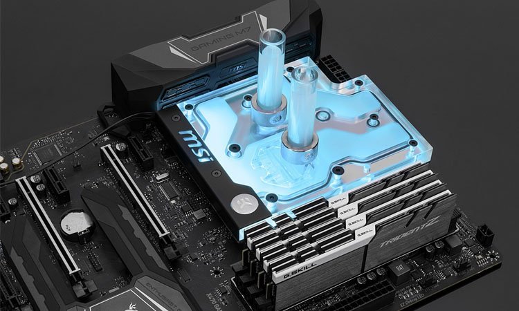 EK-FB MSI X470 M7 RGB Monoblock : EK s&rsquo;attaque à la MSI X470 Gaming M7 !