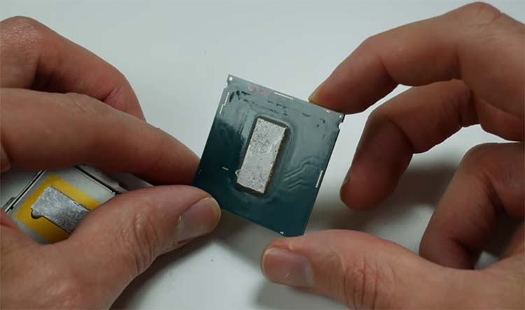 i9 9900K : plus frais une fois delid malgré la soudure à l&rsquo;indium !