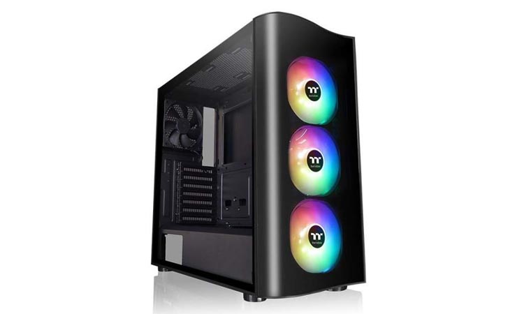 View 23 TG : un boîtier Thermaltake avec une façade en forme de vague !