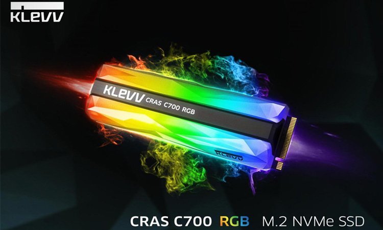 CRAS C700 : un SSD RGB chez le constructeur Klevv