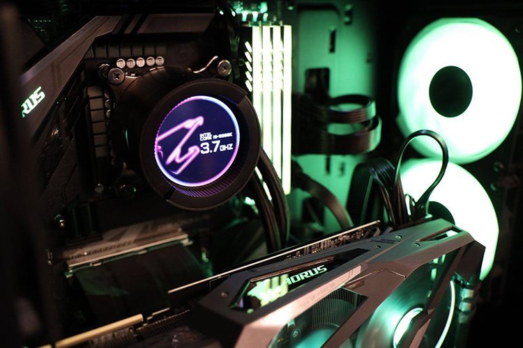 Des AIO RGB Gigabyte avec écran LCD au Computex
