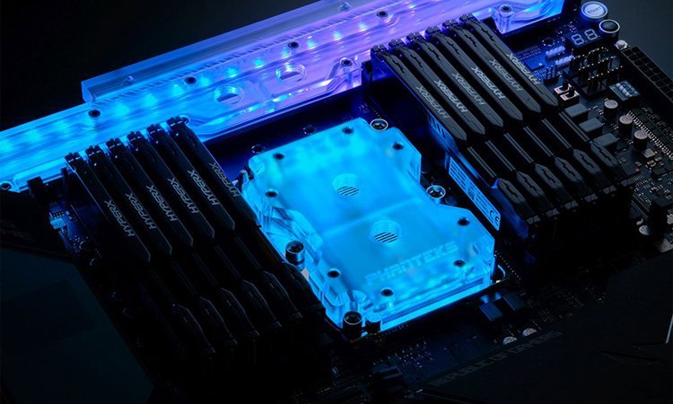 Glacier C3647i : un waterblock Phanteks pour Xeon W-3175X