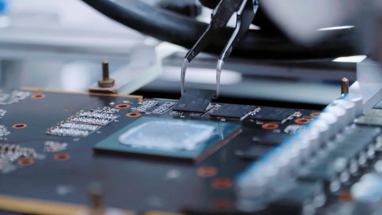 Changer les puces de sa RTX 2080 Ti