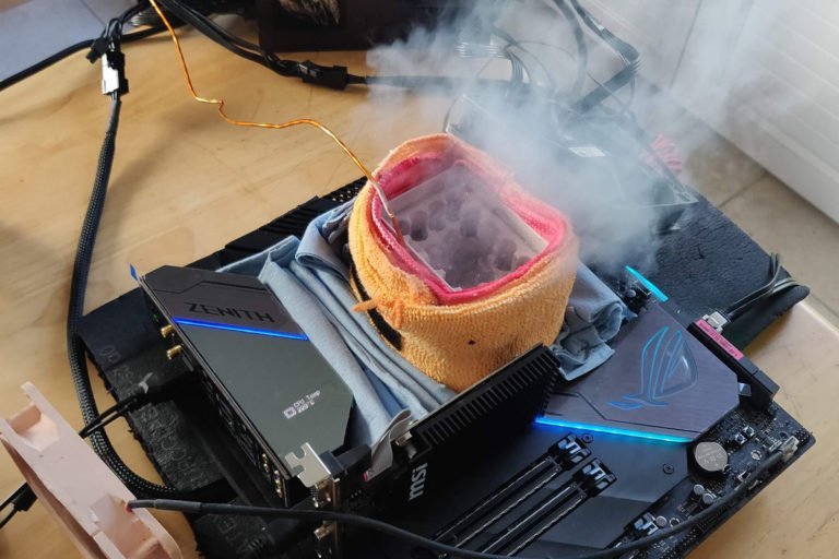 Benchs sous LN2 avec un Threadripper 2970WX