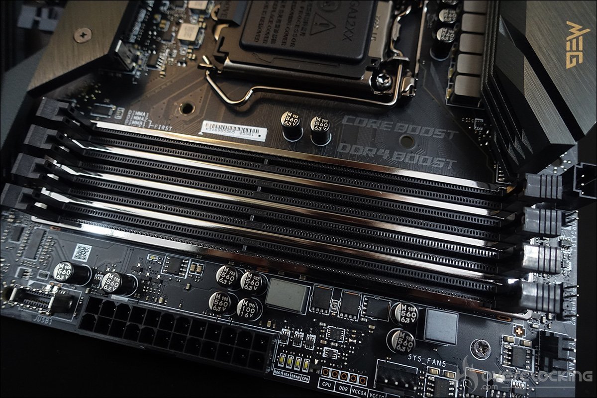 La carte mère MSI MEG Z490 ACE