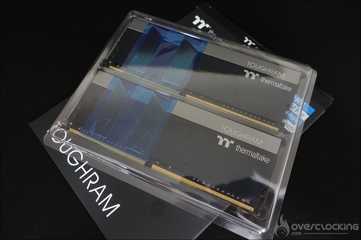 Thermaltake Toughram 4400 MHz CL19