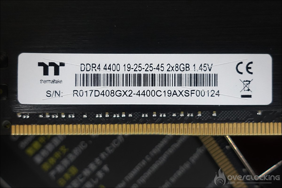 Thermaltake Toughram 4400 MHz CL19