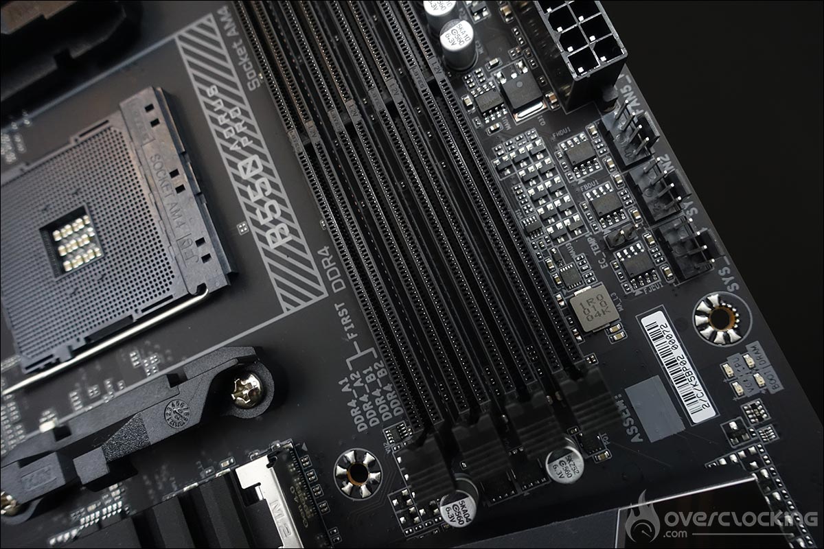 La carte mère Aorus B550 Pro