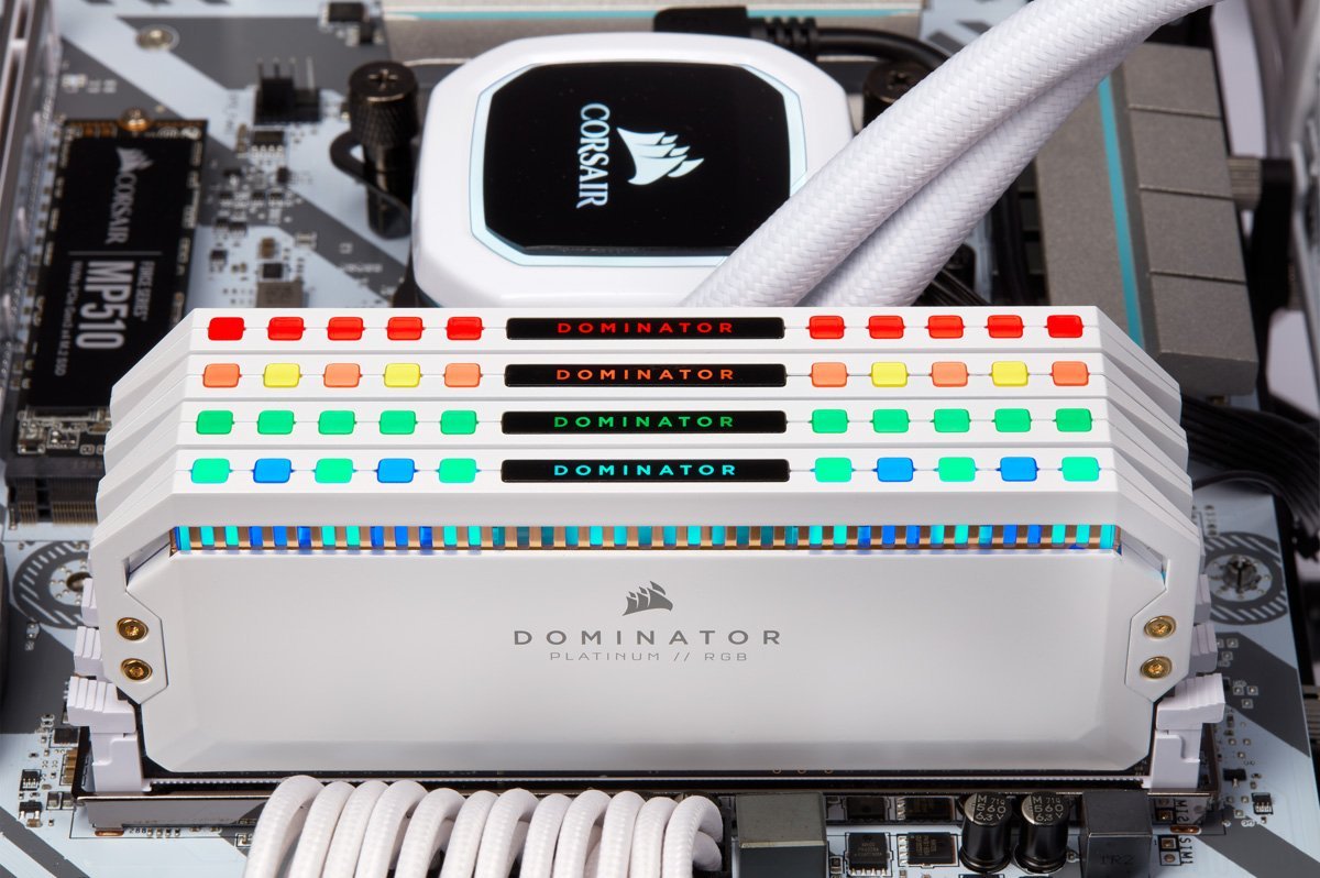 Corsair memory Platinum RGB blanche