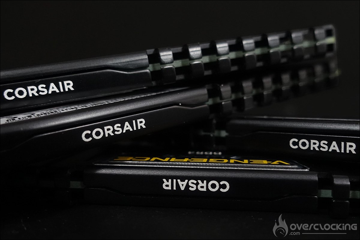 Corsair Vengeance LPX 4400 MHz C18