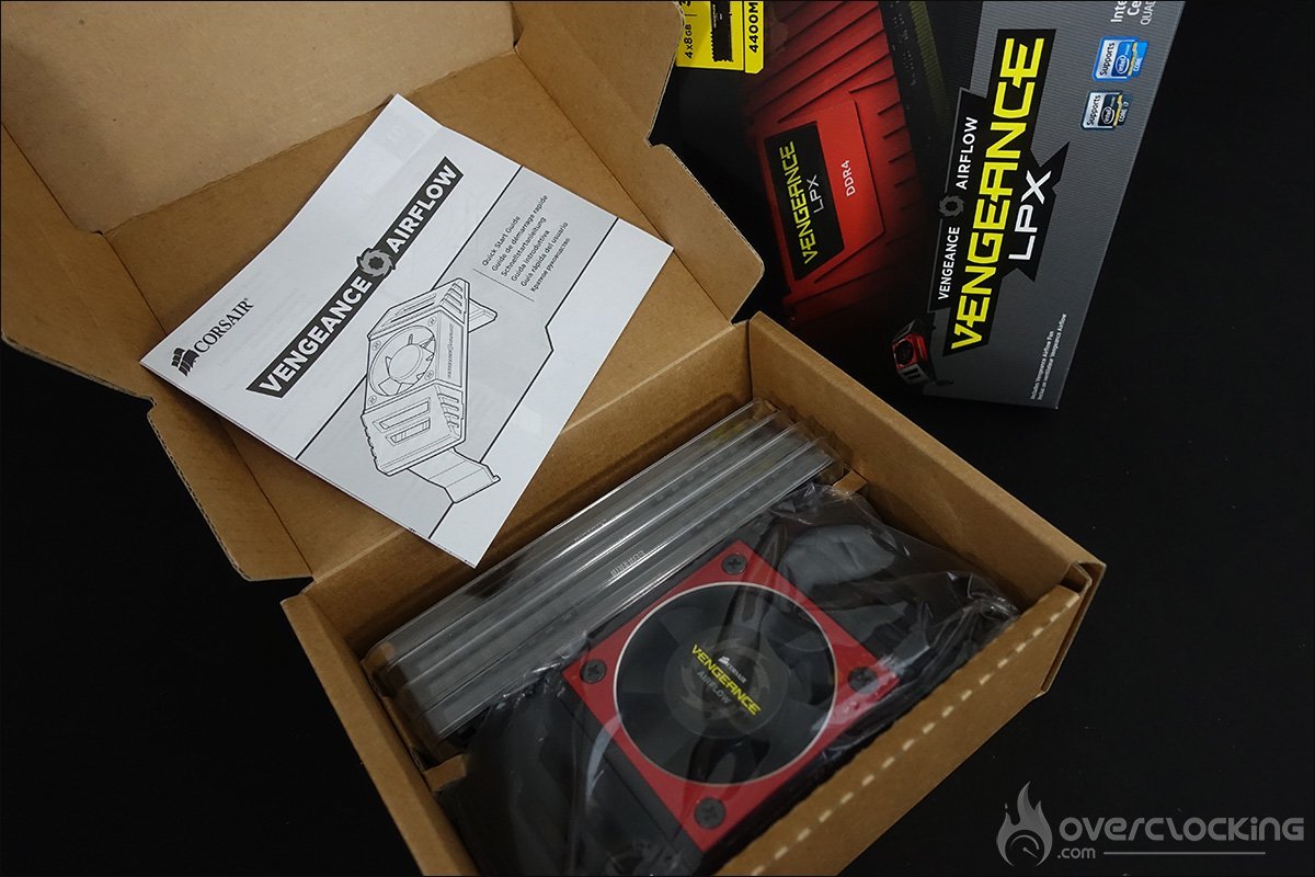 Corsair Vengeance LPX 4400 MHz C18