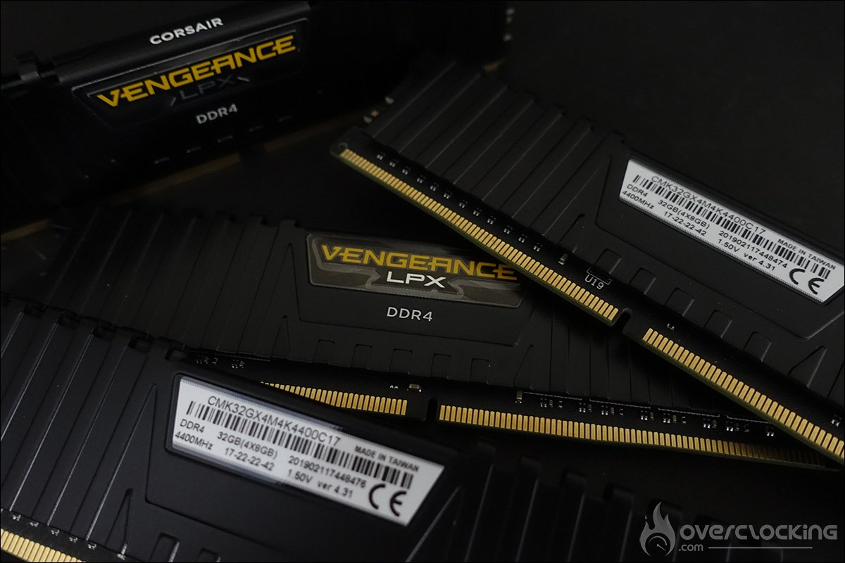 Corsair Vengeance LPX 4400 MHz C18