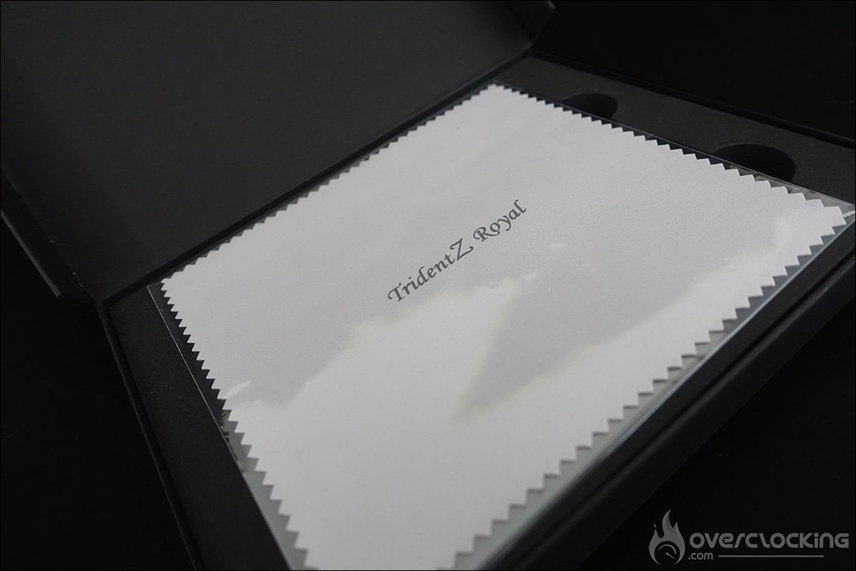 Kit mémoire GSKILL TridentZ Royal 4000 MHz CL18