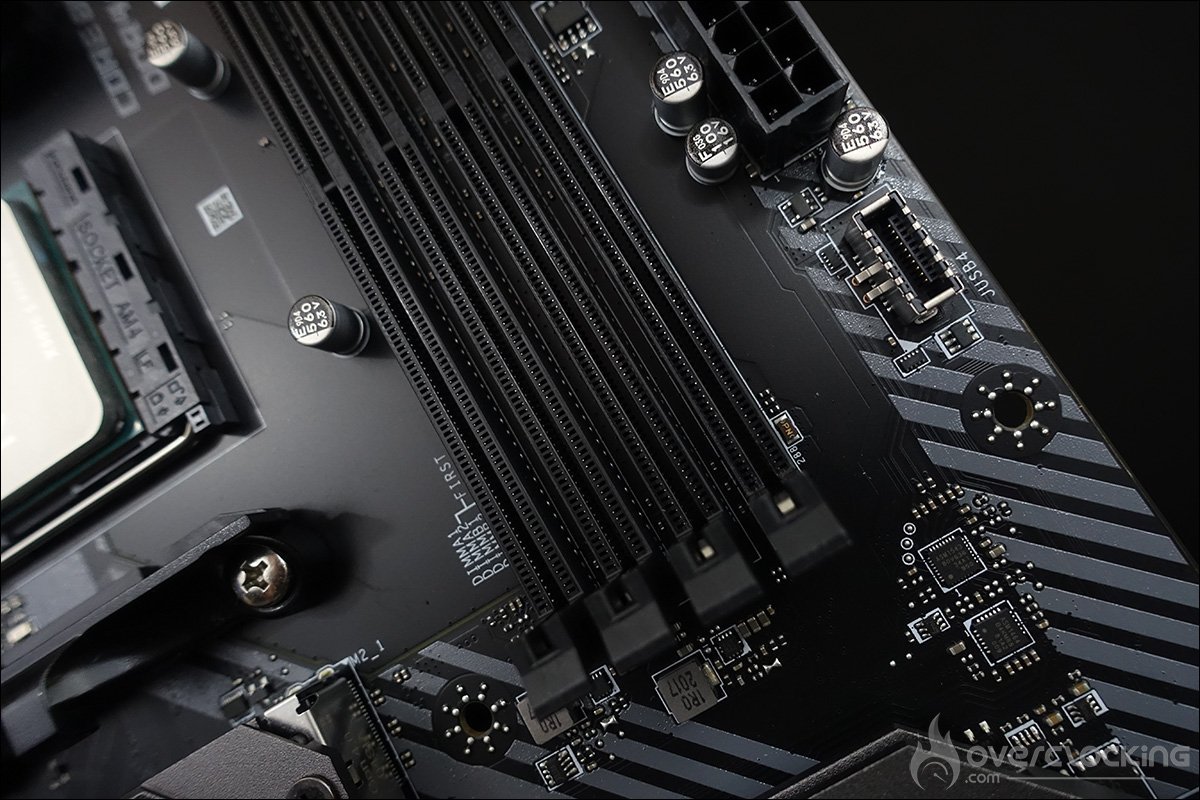 MSI MAG B550 TomaHawk