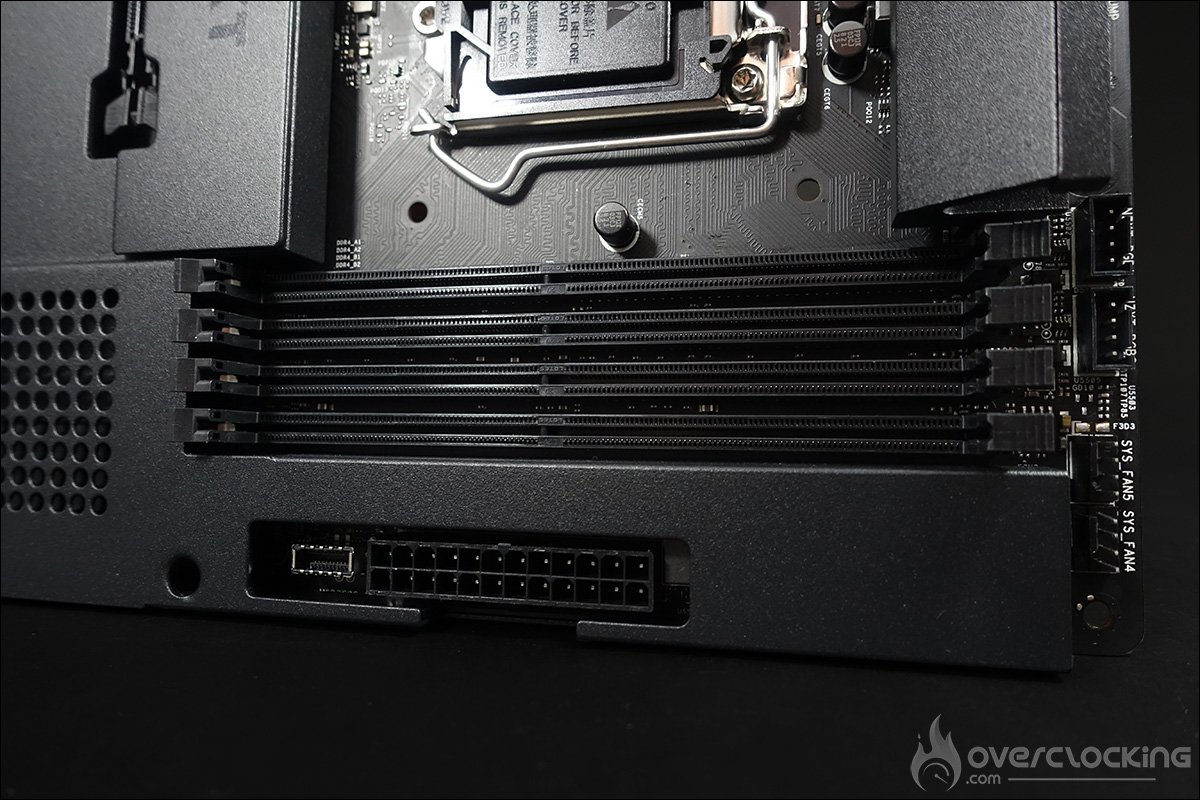 La carte mère N7 490 de NZXT