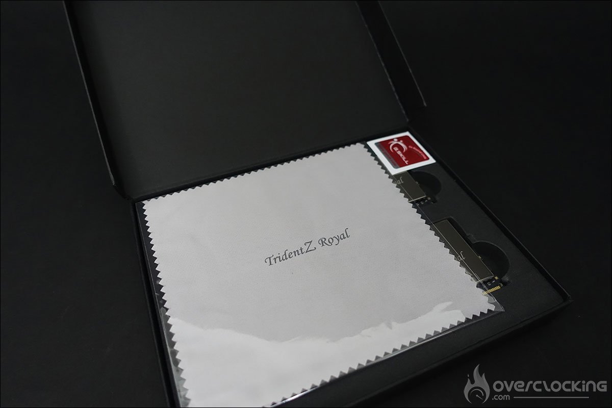 Kit mémoire GSKill TridentZ Royal 4400 CL16