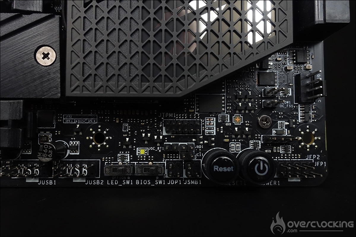MSI MEG Z590 ACE