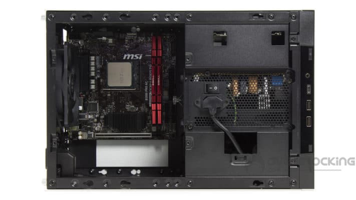 Silverstone Sugo 15 montage carte mère