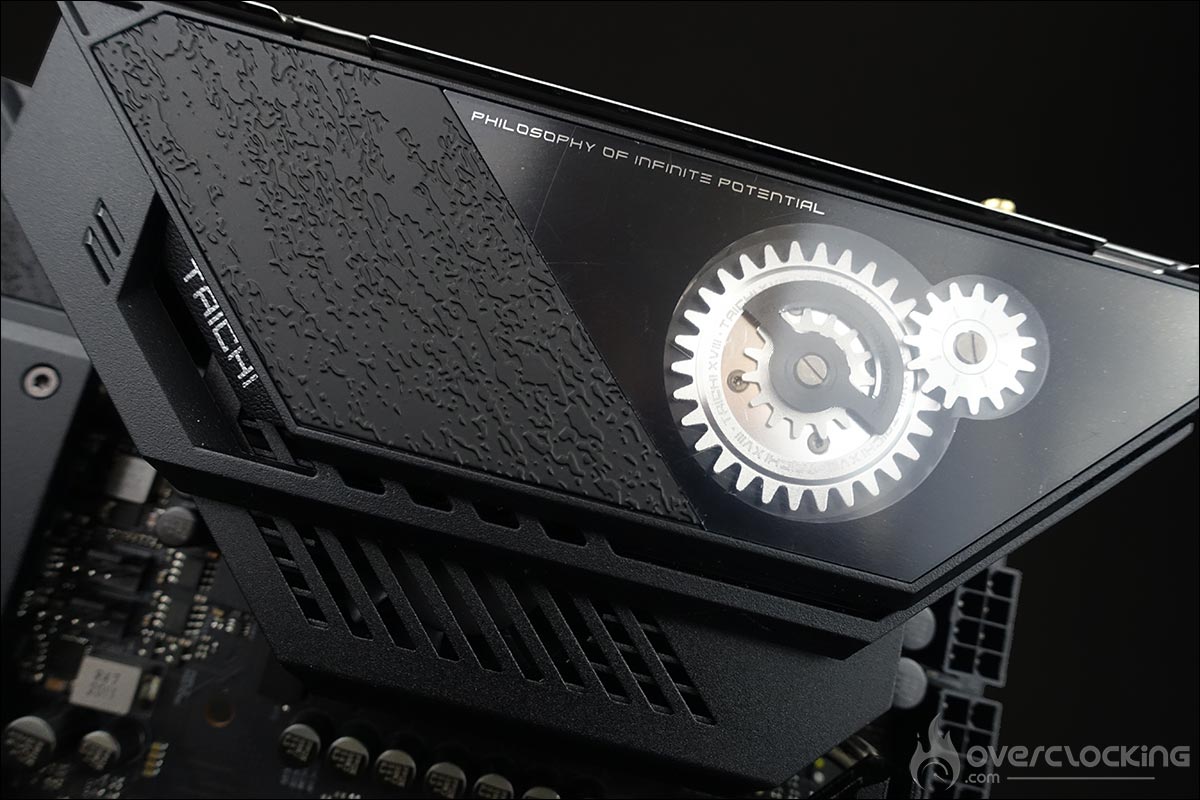 Carte mère ASRock Z590 Taichi