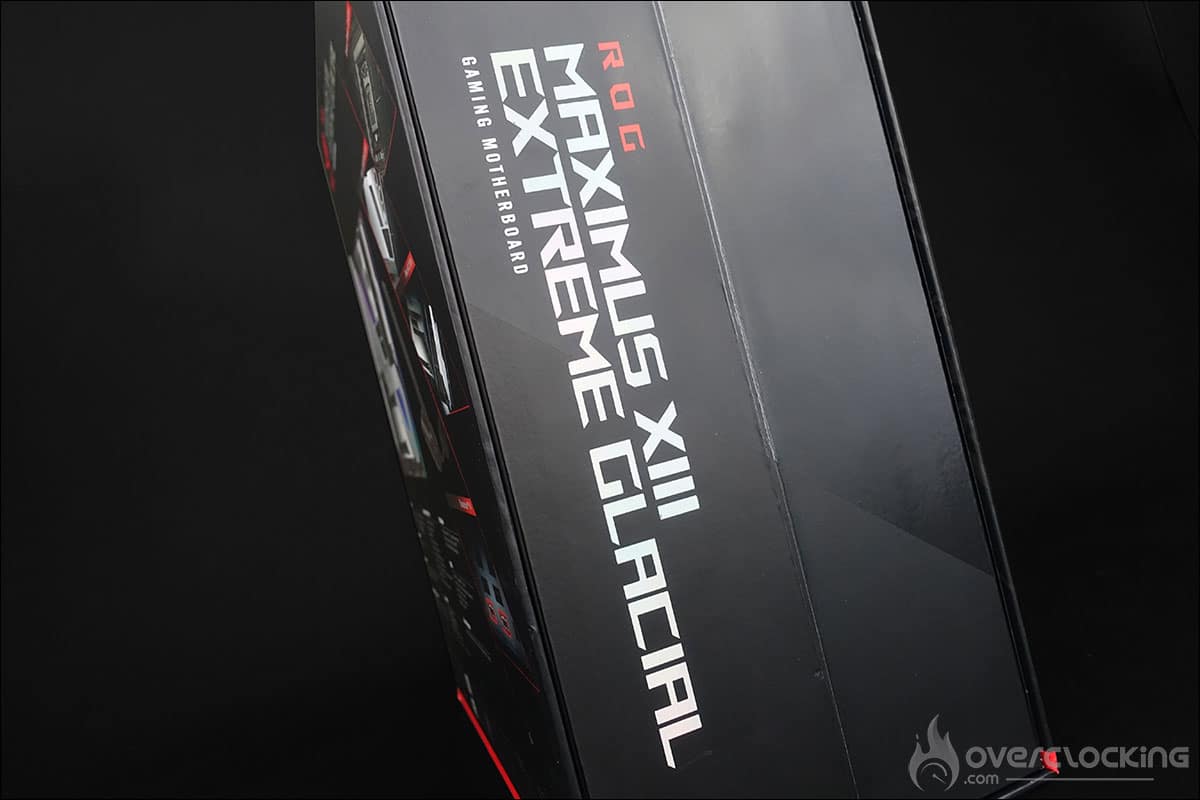 Carte mère ROG Maximus XIII Z590 Extreme Glacial