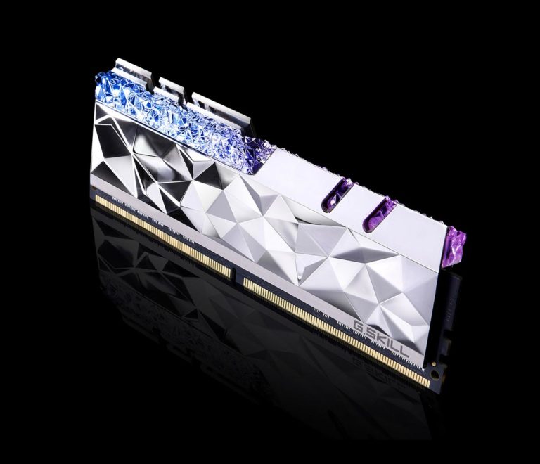 Kit mémoire GSKill Trident Z Royal Elite