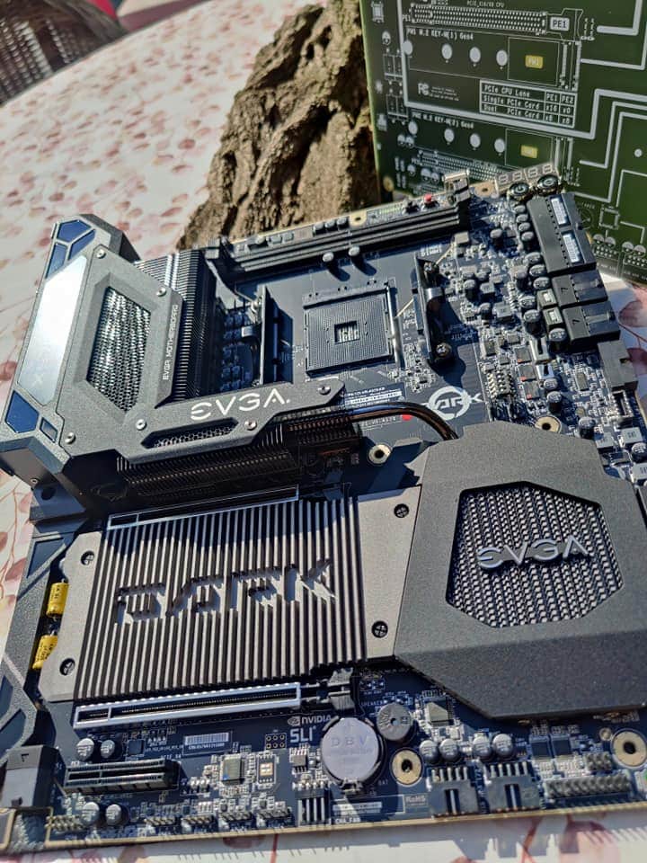 X570 DARK 